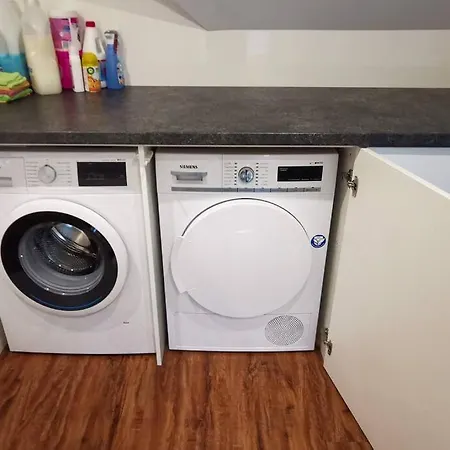 Apartament Exklusive Attika Mit 5 Zimmer Nahe Zur Schweiz *